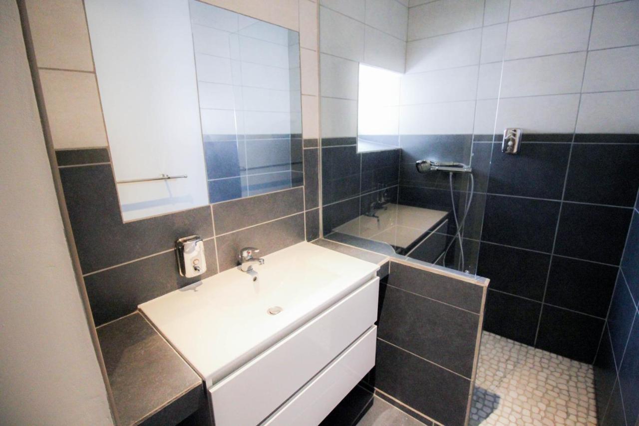 Appartement Calme Et Spacieux, Cite Et Ville A Pied, Wifi, 2 Chambres, 3 Lits Καρκασόν Εξωτερικό φωτογραφία